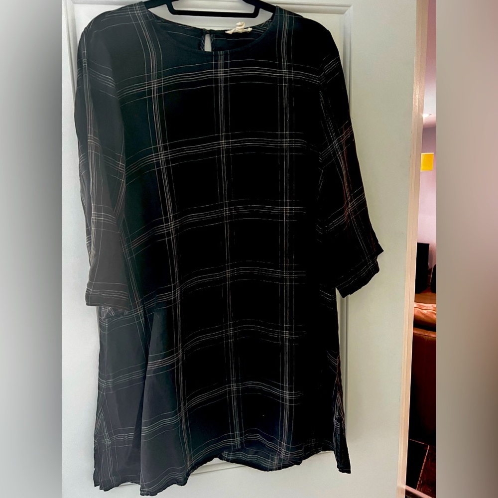 Eileen fisher linen dress size M black